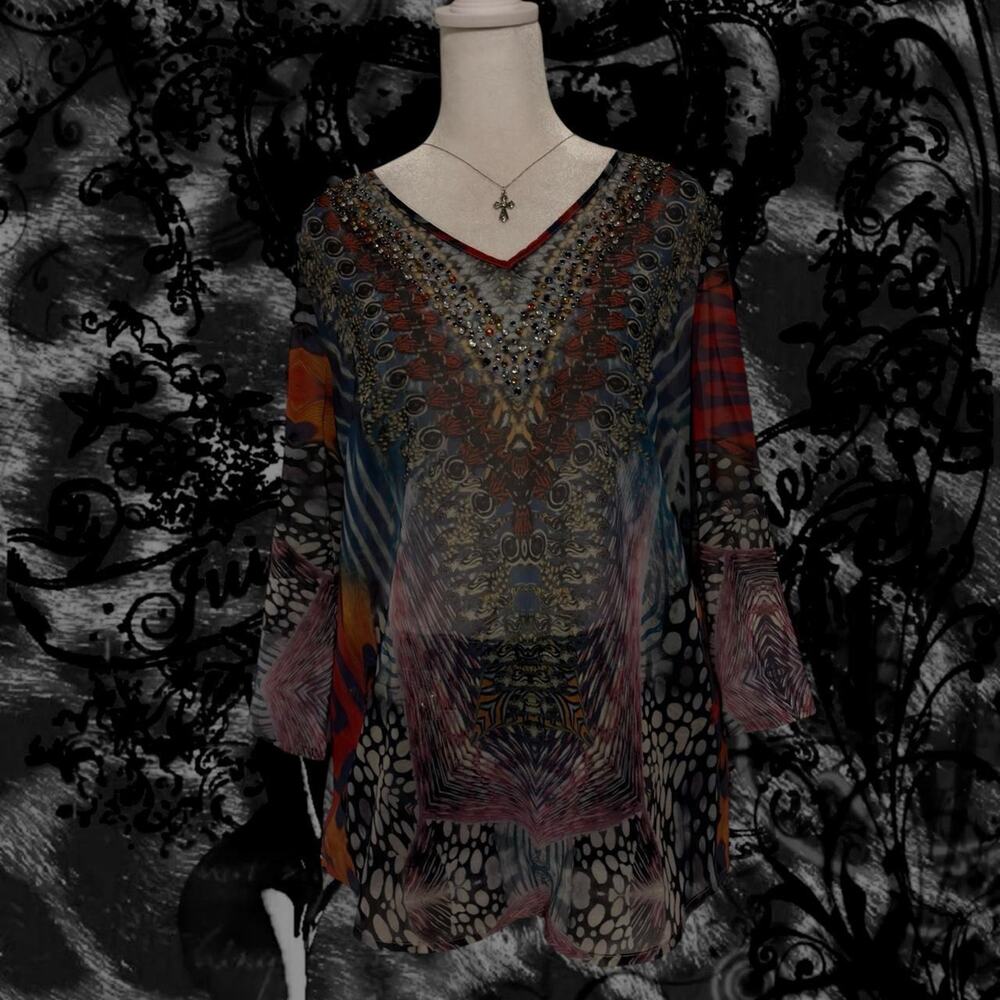 heavily mix rhinestones embellished neck whimsical boho abstract geometric top